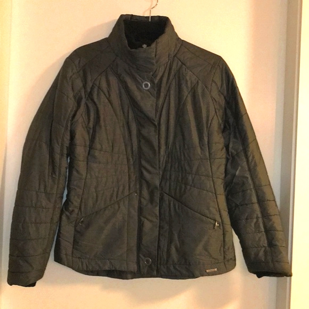 EUC Smartwool fall/winter jacket with knit collar